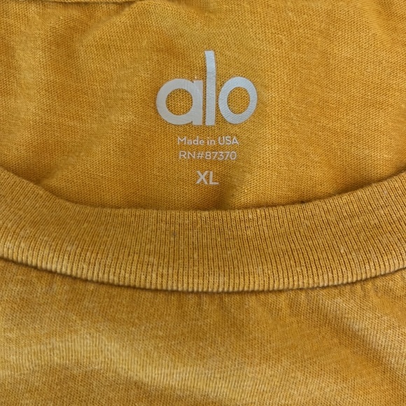 Alo tank top - Picture 2 of 4